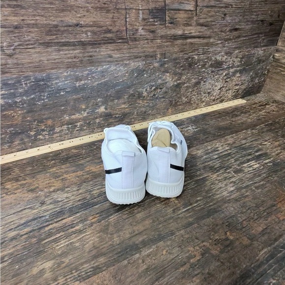 Xiuxian White and Black Athletic Shoes Women’s 36 - Picture 4 of 8